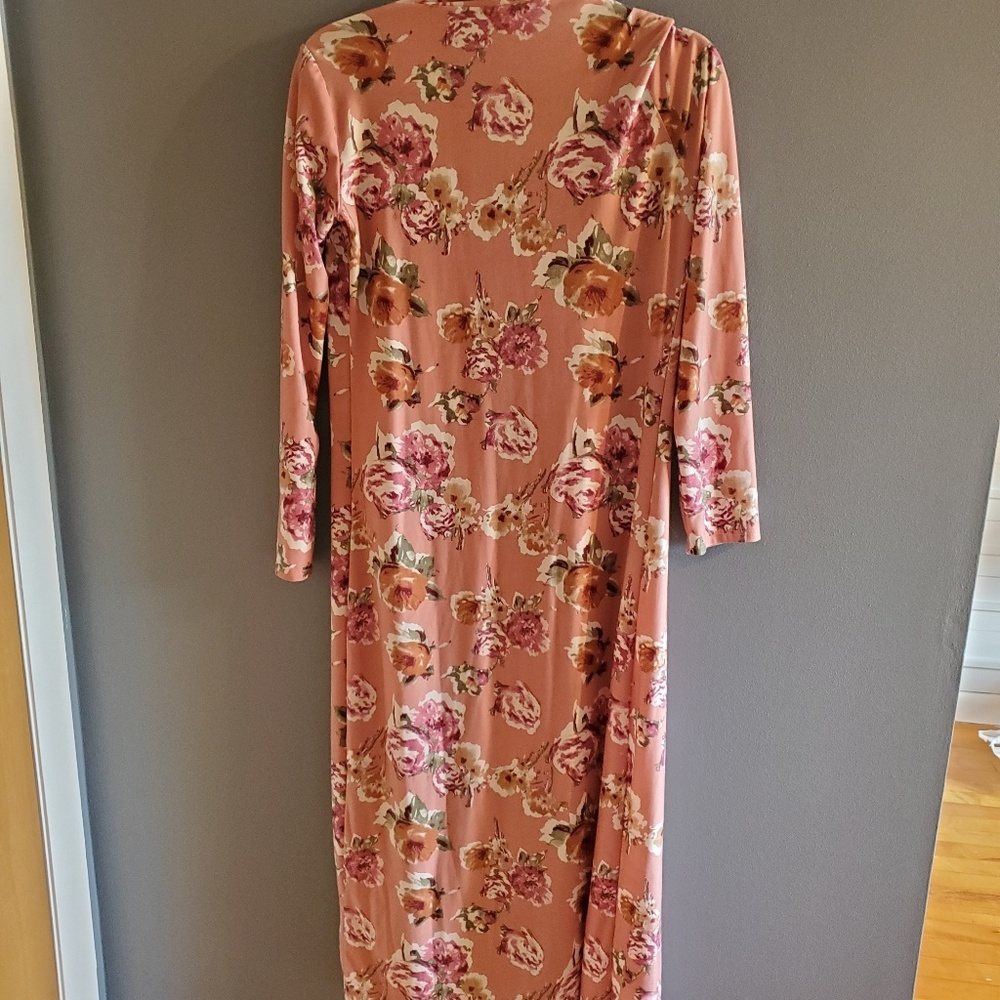 💞3/$25💞Long Floral Cardigan